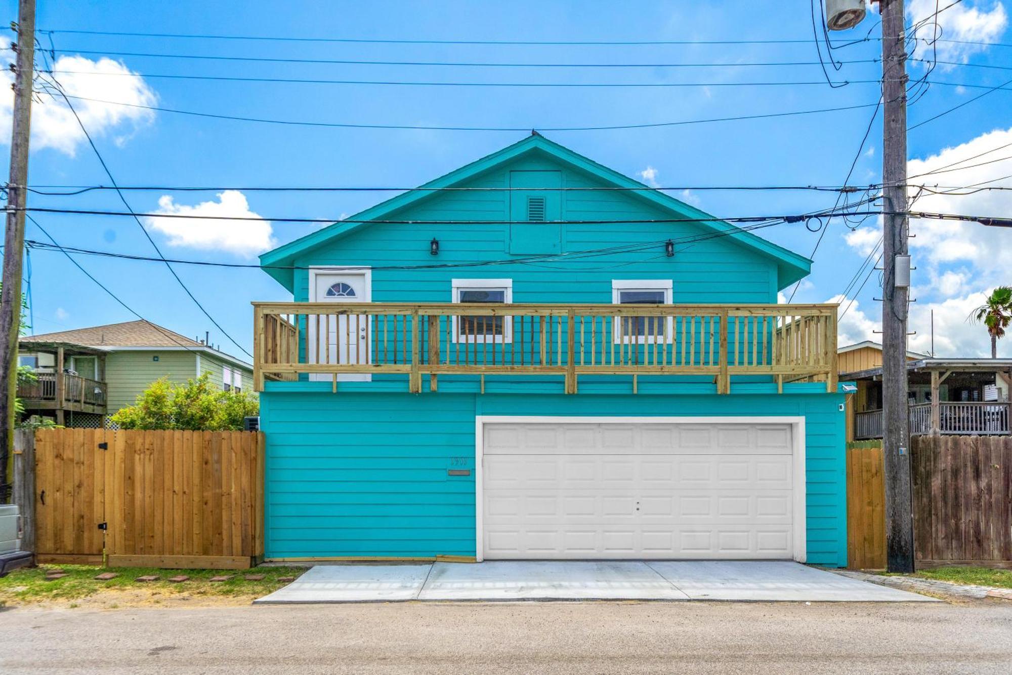 Nr Beach Pier Oasis Game Tables Yard Bbq Galveston Exterior photo